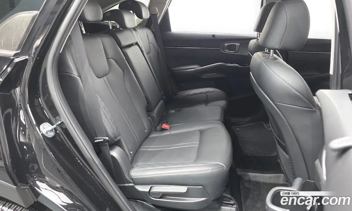 Kia Sorento 2023 2.5 автомат (гидро), фото 18