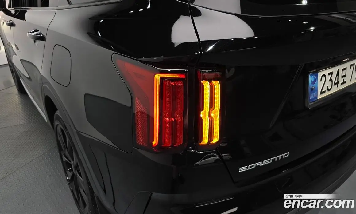 Kia Sorento 2023 2.5 автомат (гидро), фото 9