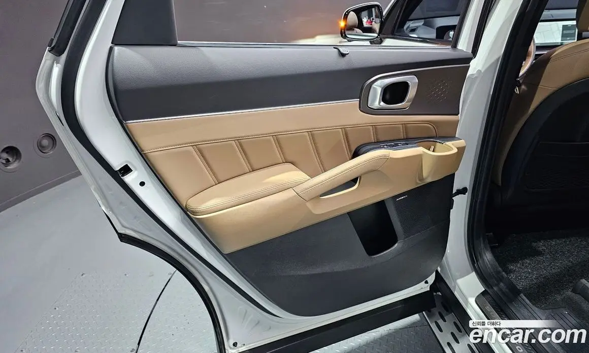 Kia Sorento 2024 1.6 автомат (гидро), фото 15