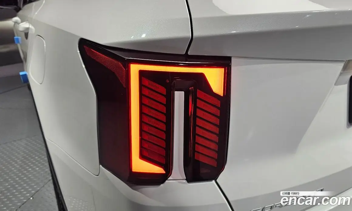 Kia Sorento 2024 1.6 автомат (гидро), фото 9