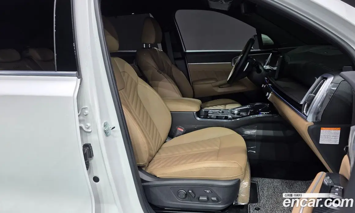 Kia Sorento 2025 1.6 автомат (гидро), фото 16 Kia Sorento 2025 1.6 автомат (гидро), фото 16