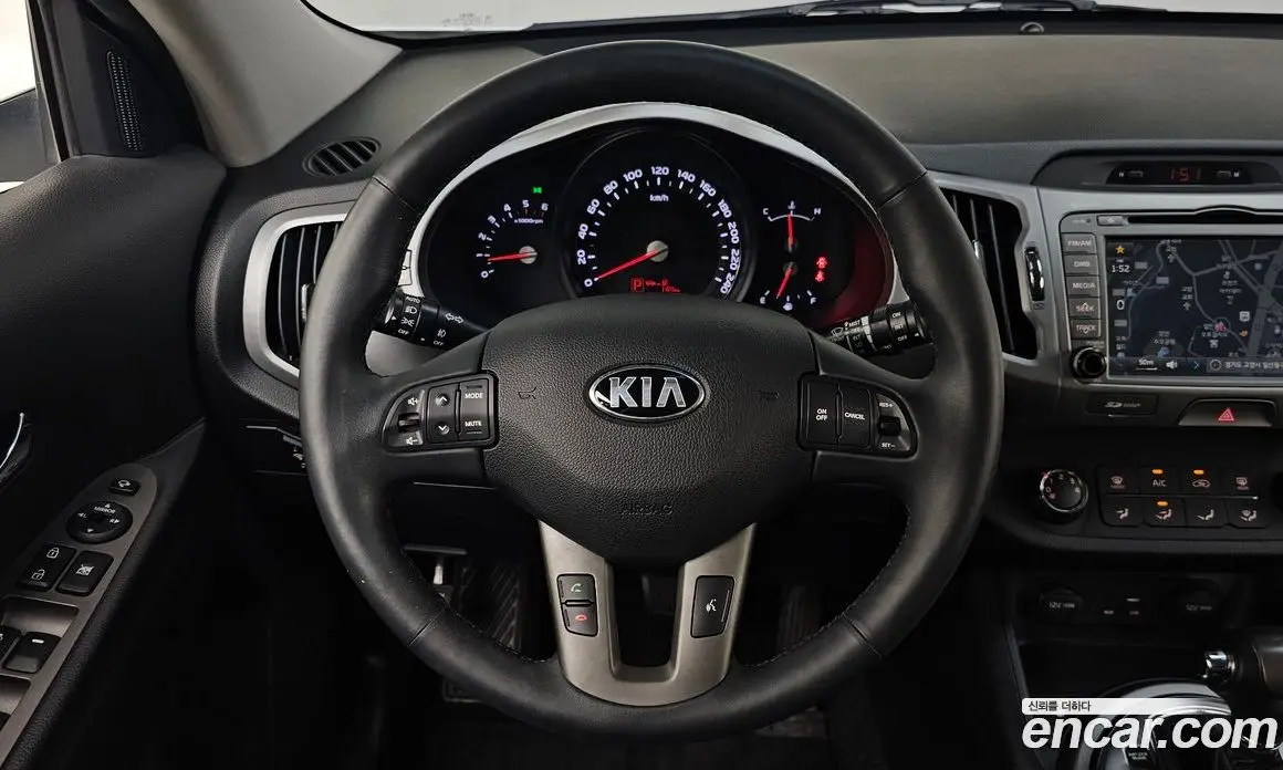 Kia Sportage 2015 2.0 автомат (гидро), фото 18