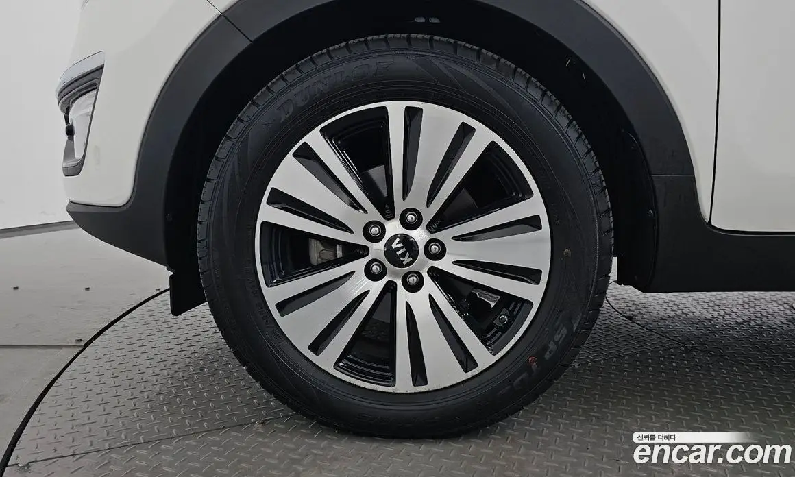Kia Sportage 2015 2.0 автомат (гидро), фото 4