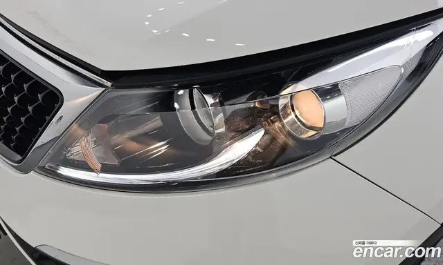 Kia Sportage 2015 2.0 автомат (гидро), миниатюра 7