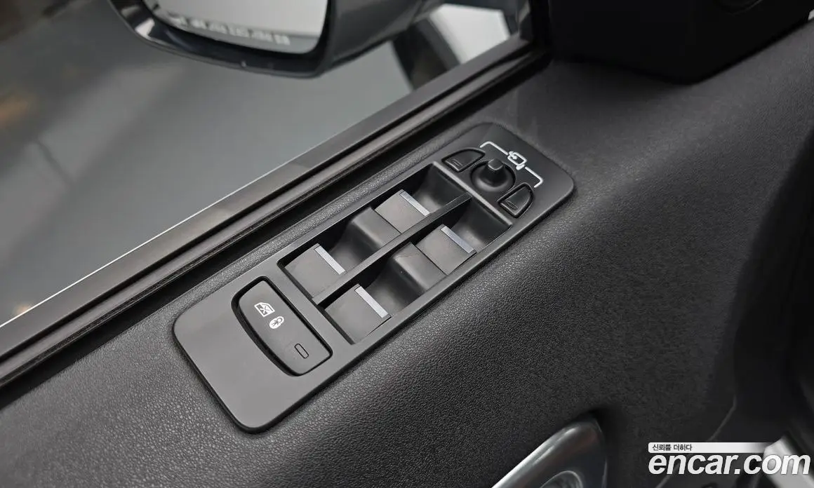 Land Rover Discovery Sport 2017 2.0 автомат (гидро), фото 20