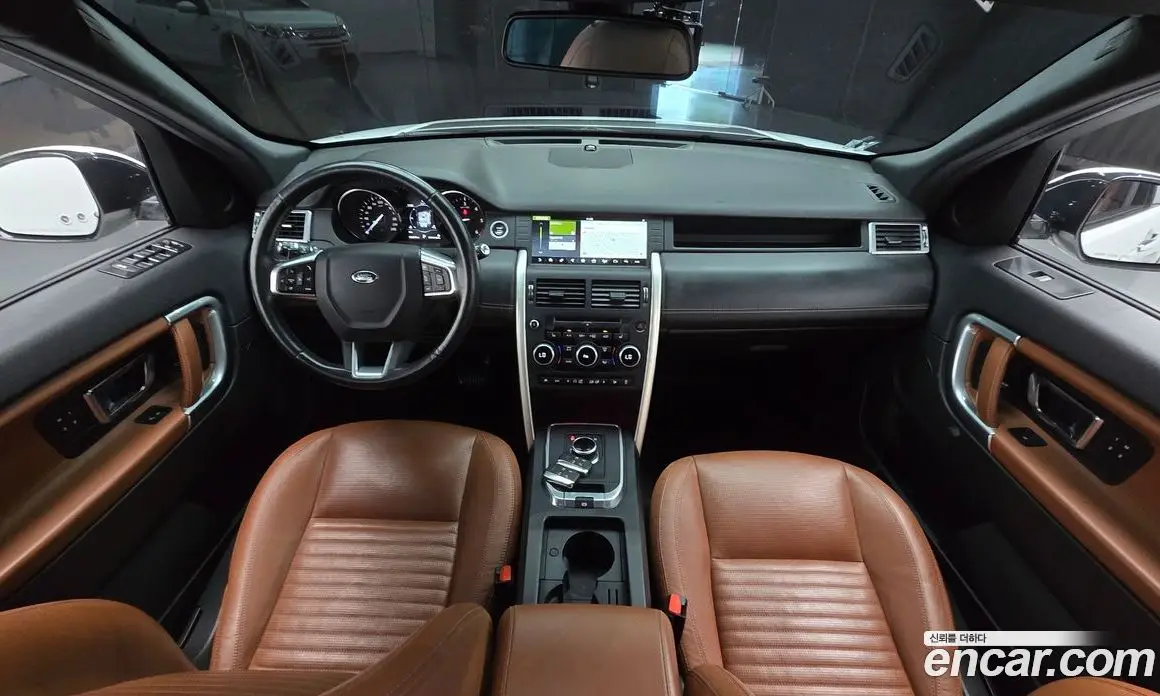 Land Rover Discovery Sport 2017 2.0 автомат (гидро), фото 9