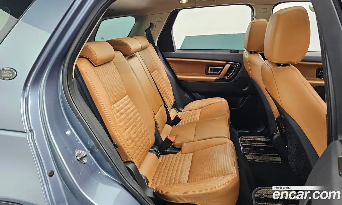 Land Rover Discovery Sport 2018 2.0 автомат (гидро), фото 16 Land Rover Discovery Sport 2018 2.0 автомат (гидро), фото 16