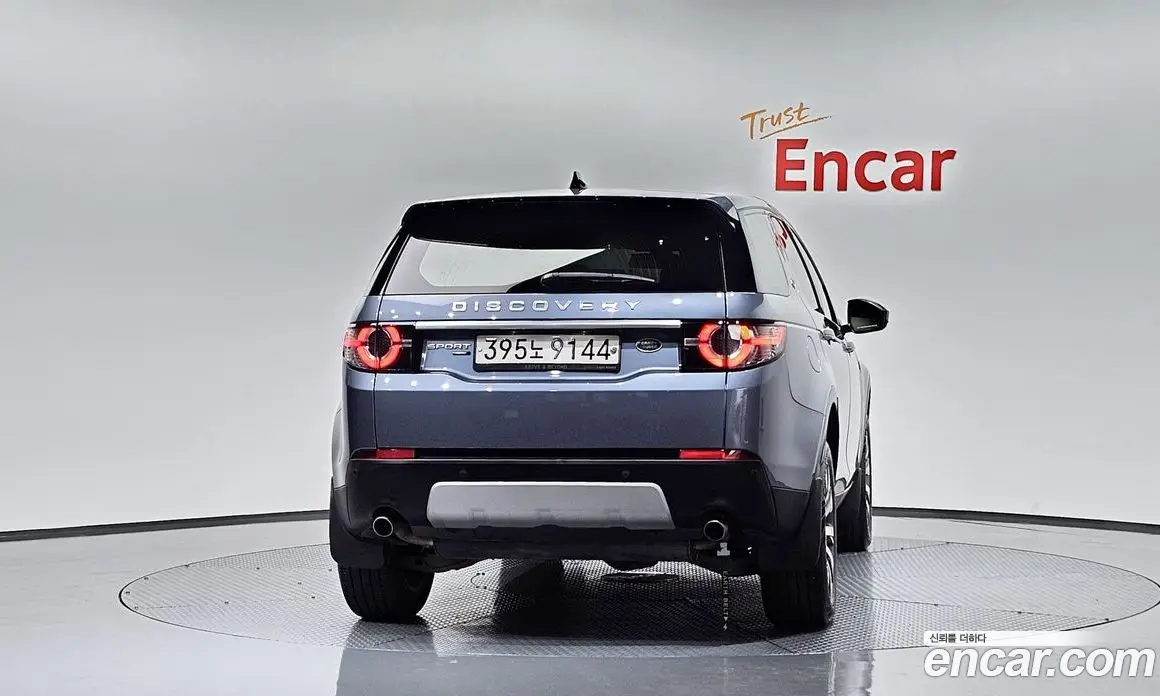 Land Rover Discovery Sport 2018 2.0 автомат (гидро), фото 3 Land Rover Discovery Sport 2018 2.0 автомат (гидро), фото 3