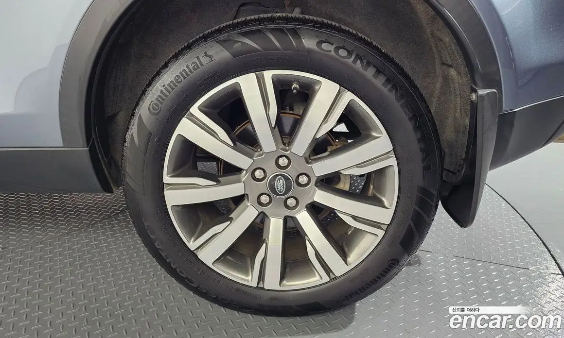 Land Rover Discovery Sport 2018 2.0 автомат (гидро), фото 6 Land Rover Discovery Sport 2018 2.0 автомат (гидро), фото 6