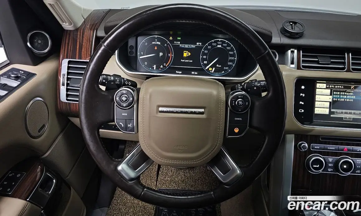 Land Rover Range Rover 2016 4.4 автомат (гидро), фото 19