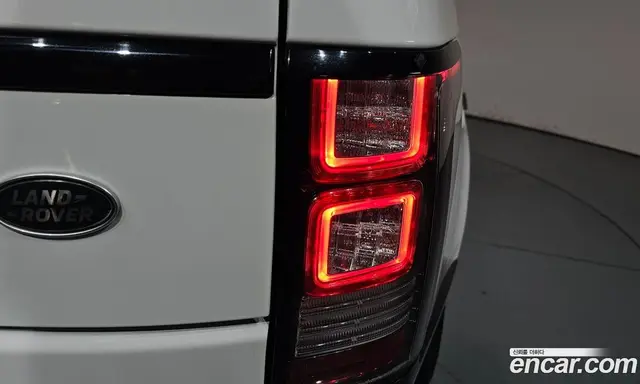 Land Rover Range Rover 2016 4.4 автомат (гидро), миниатюра 9