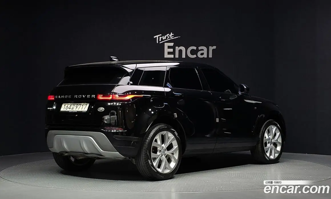 Land Rover Range Rover Evoque 2019 2.0 автомат (гидро), фото 2 Land Rover Range Rover Evoque 2019 2.0 автомат (гидро), фото 2
