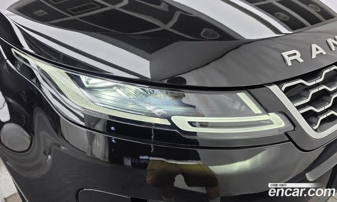 Land Rover Range Rover Evoque 2019 2.0 автомат (гидро), фото 8 Land Rover Range Rover Evoque 2019 2.0 автомат (гидро), фото 8