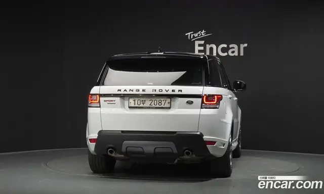 Land Rover Range Rover Sport 2017 3.0 автомат (гидро), миниатюра 3 Land Rover Range Rover Sport 2017 3.0 автомат (гидро), миниатюра 3