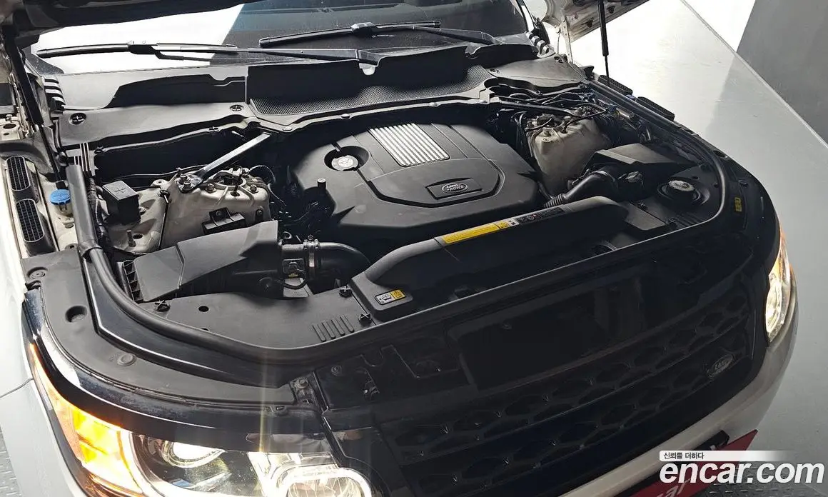 Land Rover Range Rover Sport 2017 3.0 автомат (гидро), фото 5 Land Rover Range Rover Sport 2017 3.0 автомат (гидро), фото 5