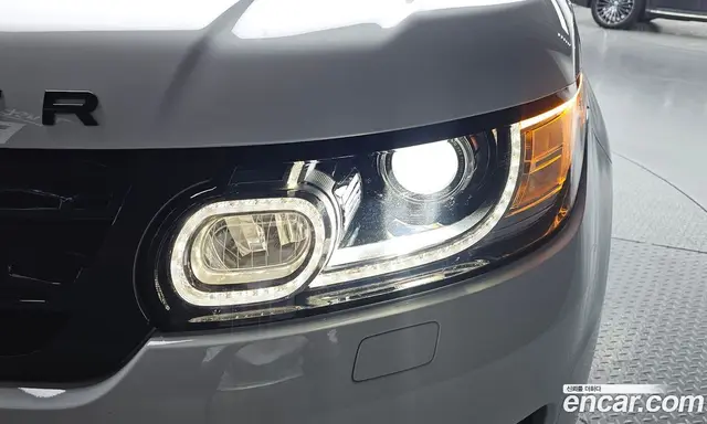 Land Rover Range Rover Sport 2017 3.0 автомат (гидро), миниатюра 7 Land Rover Range Rover Sport 2017 3.0 автомат (гидро), миниатюра 7