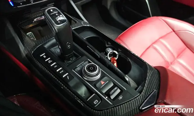 Maserati Levante 2019 3.0 автомат (гидро), миниатюра 12
