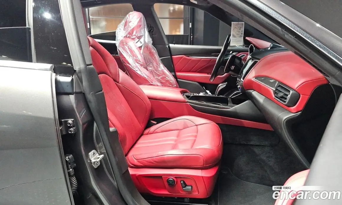 Maserati Levante 2019 3.0 автомат (гидро), фото 18 Maserati Levante 2019 3.0 автомат (гидро), фото 18
