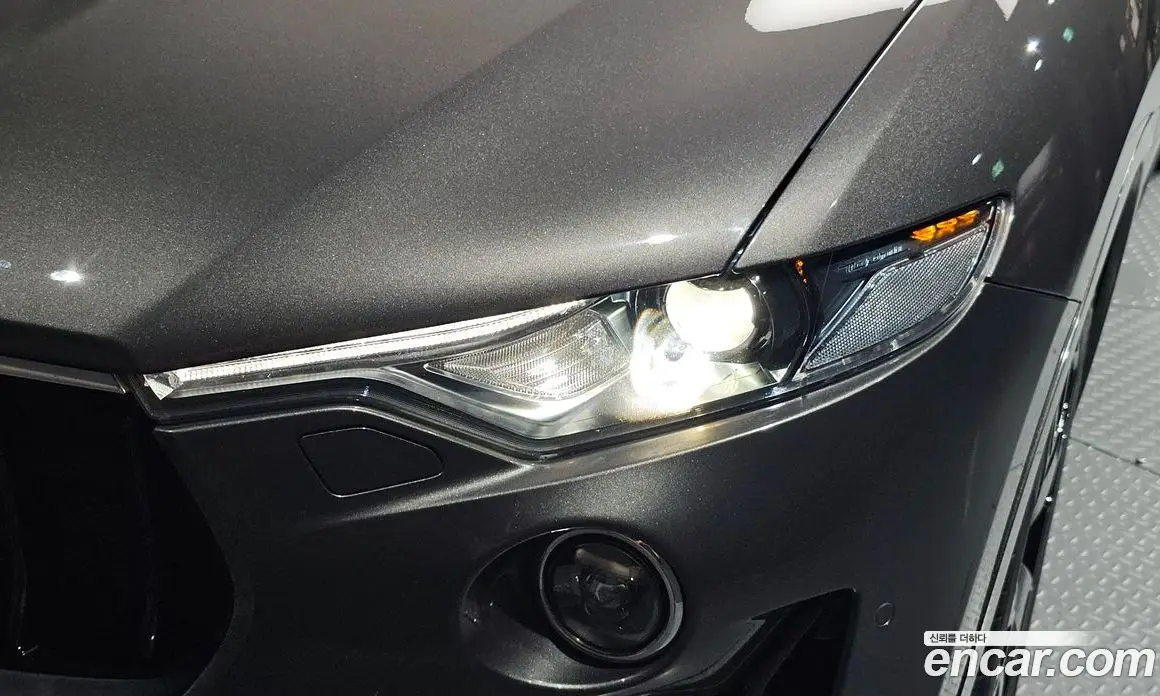 Maserati Levante 2019 3.0 автомат (гидро), фото 8 Maserati Levante 2019 3.0 автомат (гидро), фото 8