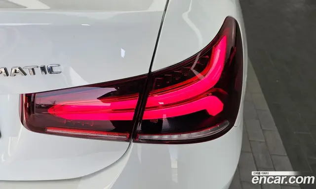 Mercedes-Benz A-Class 2020 2.0 автомат (гидро), миниатюра 9