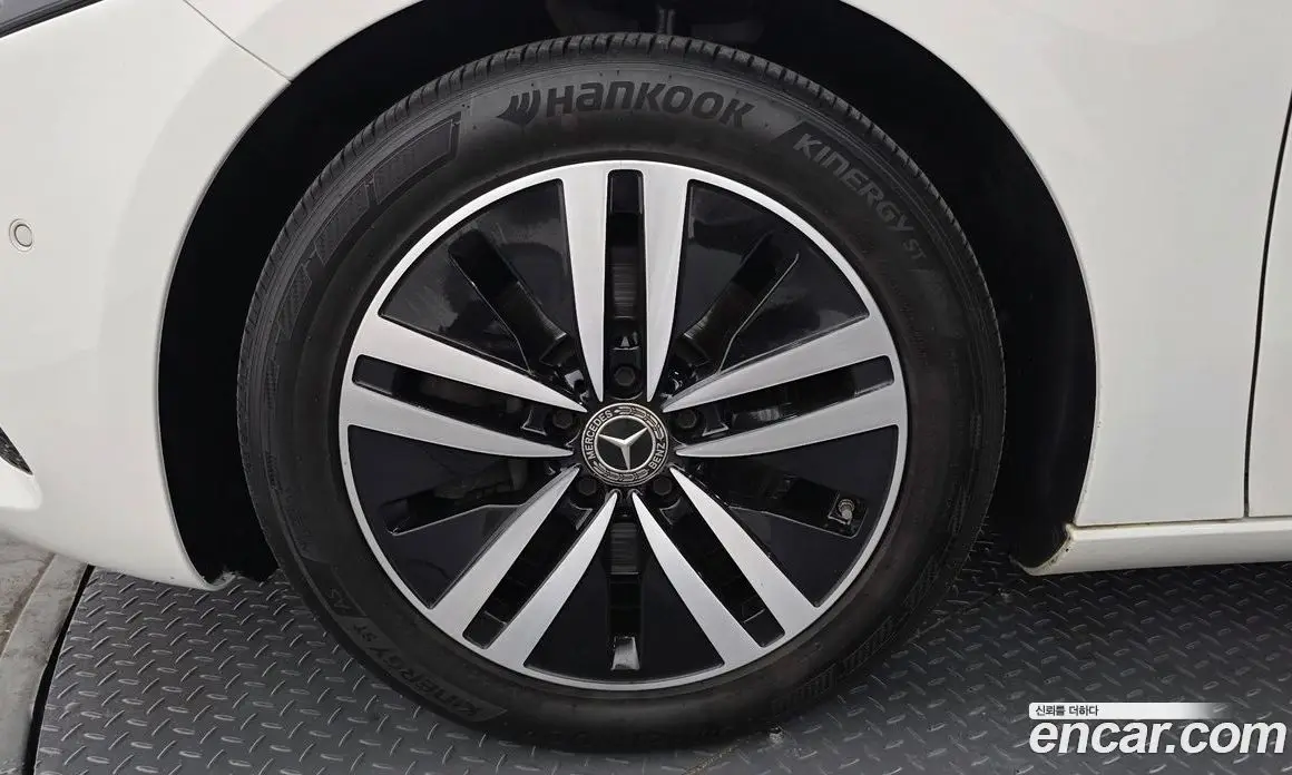 Mercedes-Benz A-Class 2021 2.0 автомат (гидро), фото 5 Mercedes-Benz A-Class 2021 2.0 автомат (гидро), фото 5