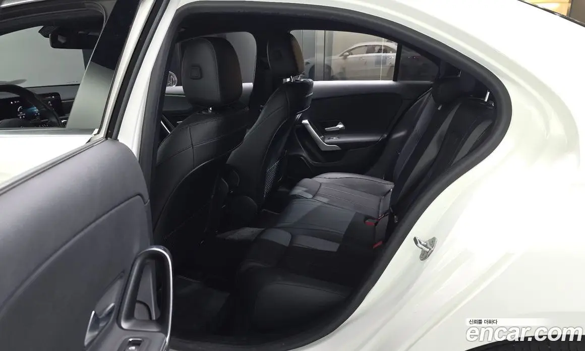 Mercedes-Benz A-Class 2021 1.9 автомат (гидро), фото 16