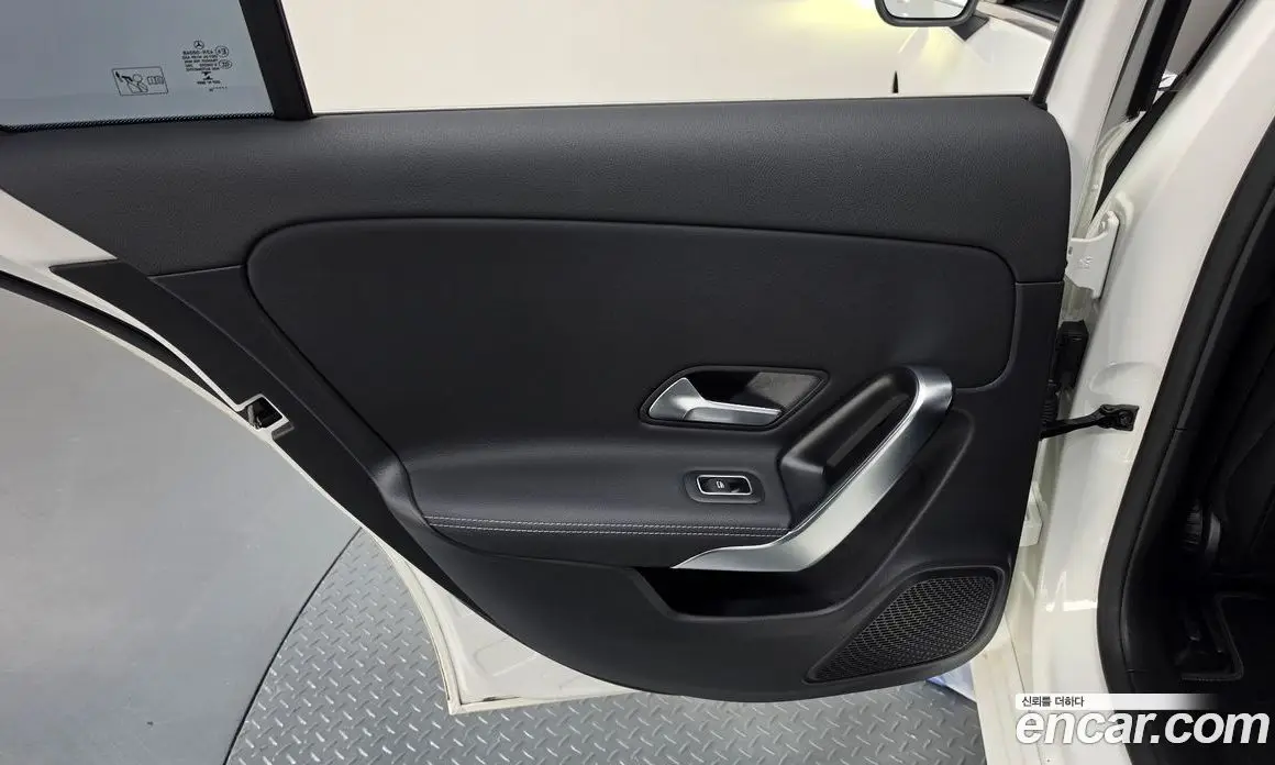 Mercedes-Benz A-Class 2022 2.0 автомат (гидро), фото 15 Mercedes-Benz A-Class 2022 2.0 автомат (гидро), фото 15