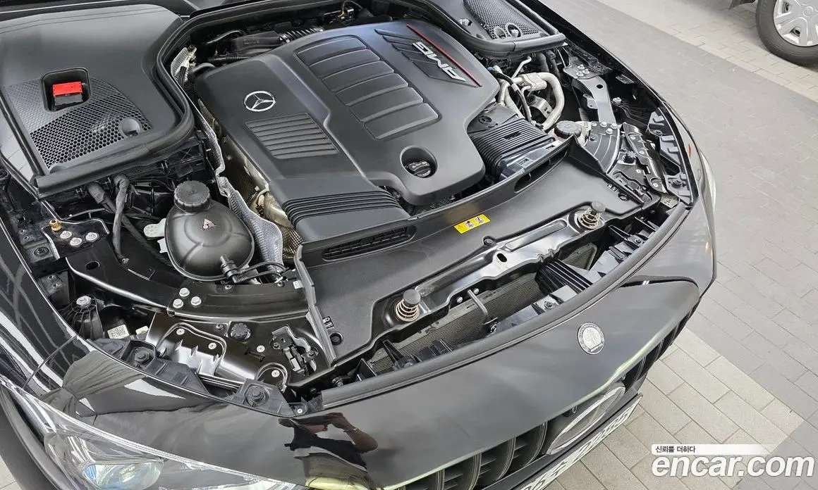 Mercedes-Benz AMG GT 2024 3.0 автомат (гидро), фото 6