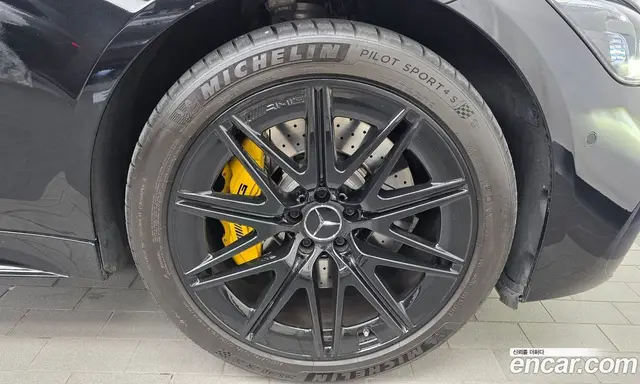 Mercedes-Benz AMG GT 2024 3.0 автомат (гидро), миниатюра 7