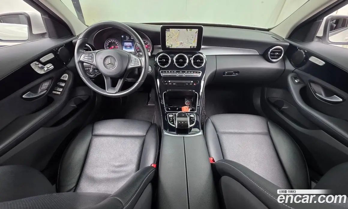 Mercedes-Benz C-Class 2017 2.0 автомат (гидро), фото 10 Mercedes-Benz C-Class 2017 2.0 автомат (гидро), фото 10