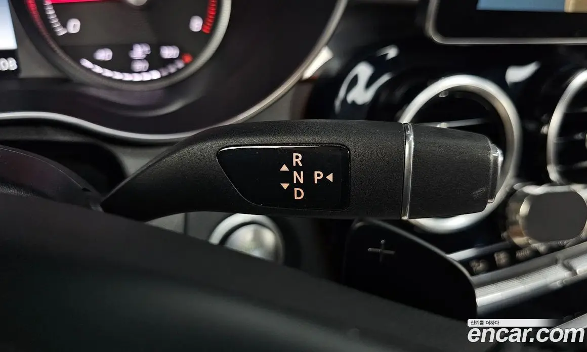Mercedes-Benz C-Class 2017 2.0 автомат (гидро), фото 11