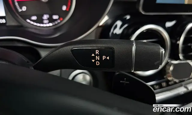 Mercedes-Benz C-Class 2017 2.0 автомат (гидро), миниатюра 11