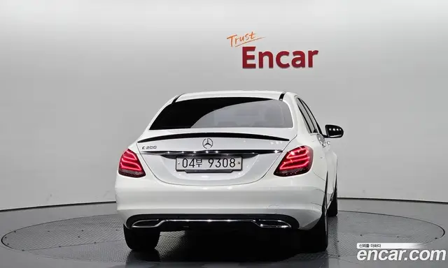 Mercedes-Benz C-Class 2017 2.0 автомат (гидро), миниатюра 3