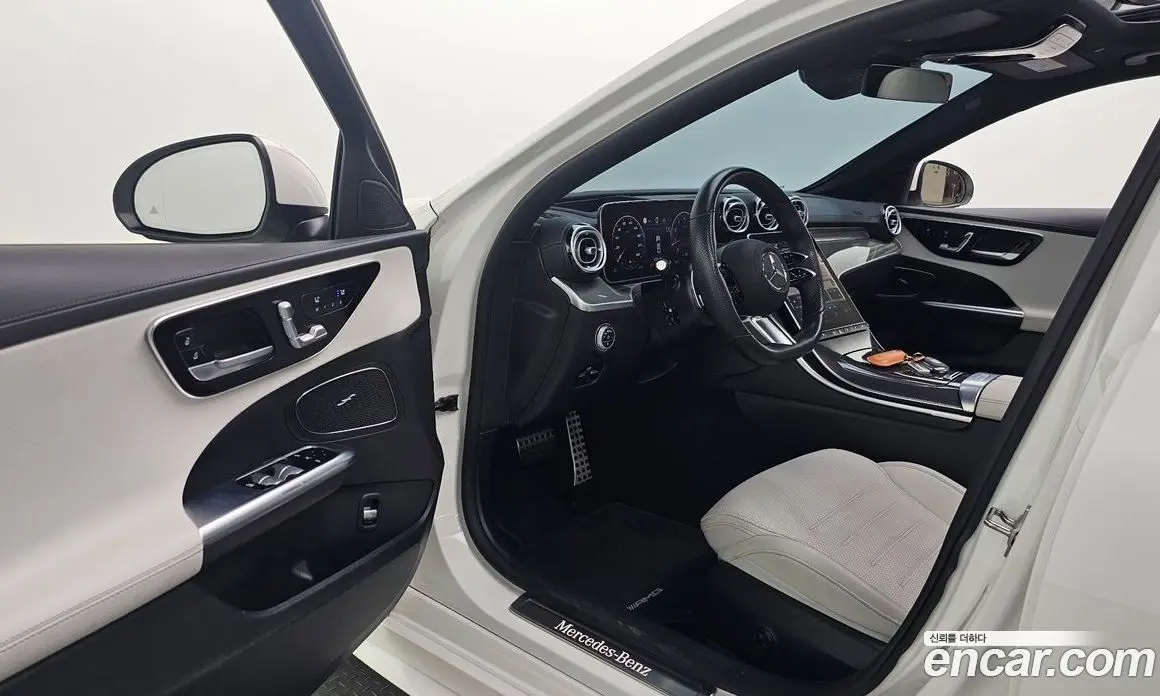 Mercedes-Benz C-Class 2022 2.0 автомат (гидро), фото 13