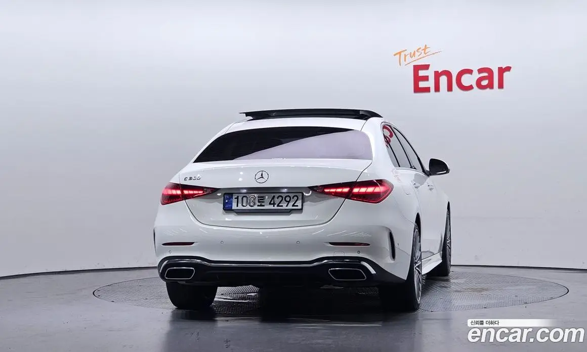 Mercedes-Benz C-Class 2022 2.0 автомат (гидро), фото 4