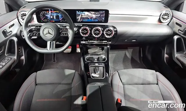 Mercedes-Benz CLA-Class 2024 2.0 автомат (гидро), миниатюра 10 Mercedes-Benz CLA-Class 2024 2.0 автомат (гидро), миниатюра 10