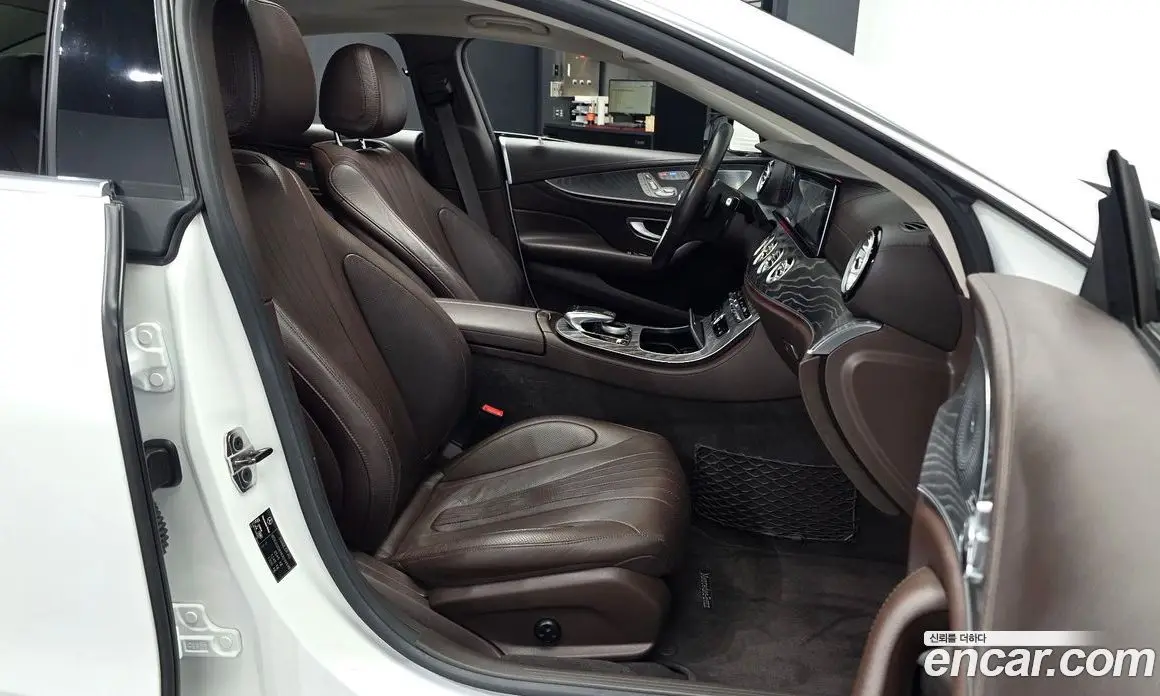 Mercedes-Benz CLS-Class 2019 2.9 автомат (гидро), фото 17