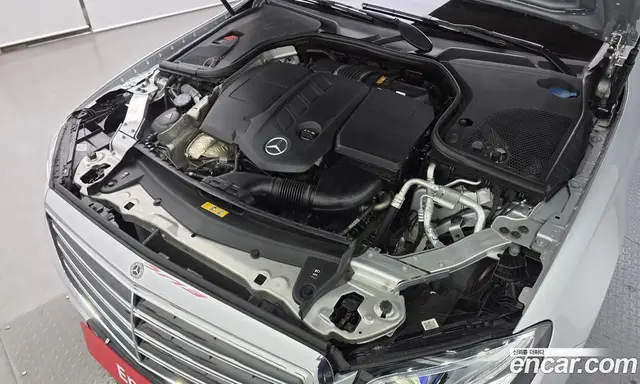 Mercedes-Benz E-Class 2018 1.9 автомат (гидро), миниатюра 6 Mercedes-Benz E-Class 2018 1.9 автомат (гидро), миниатюра 6