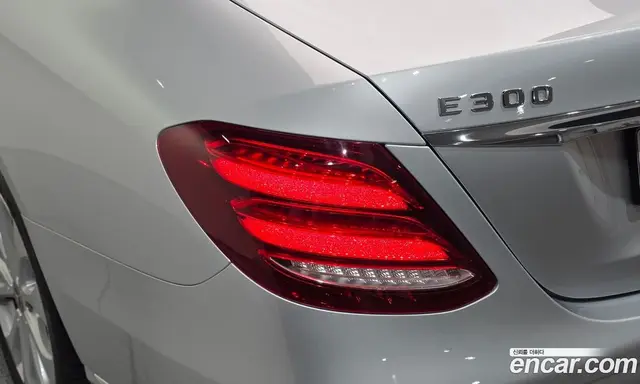Mercedes-Benz E-Class 2018 1.9 автомат (гидро), миниатюра 9 Mercedes-Benz E-Class 2018 1.9 автомат (гидро), миниатюра 9