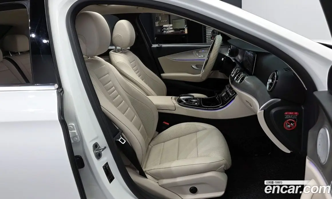 Mercedes-Benz E-Class 2019 2.0 автомат (гидро), фото 17