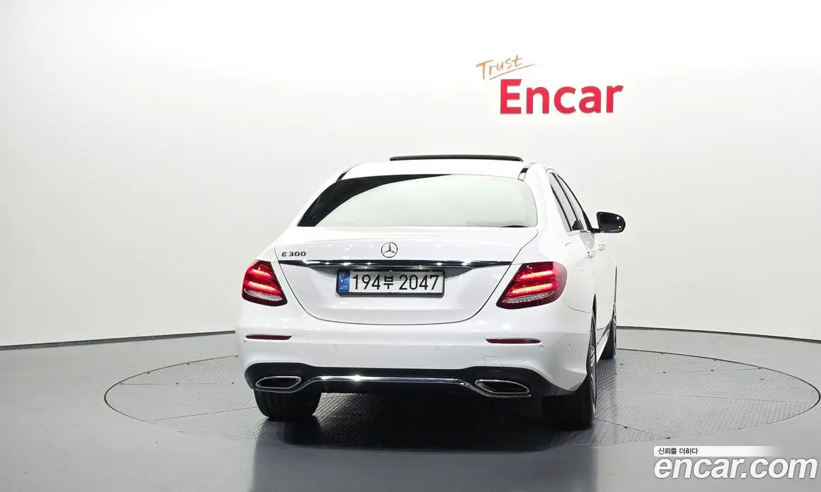 Mercedes-Benz E-Class 2019 2.0 автомат (гидро), фото 4