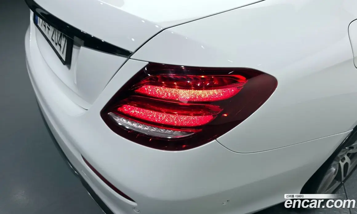 Mercedes-Benz E-Class 2019 2.0 автомат (гидро), фото 9