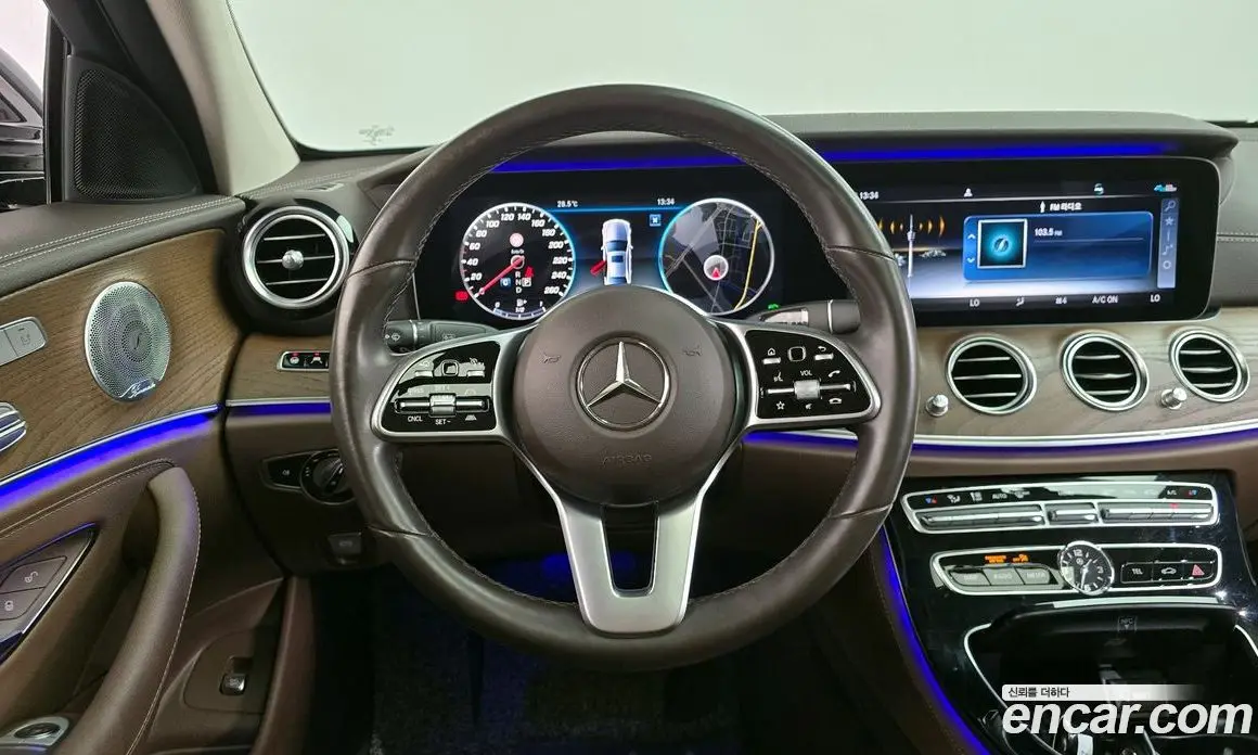 Mercedes-Benz E-Class 2020 2.0 автомат (гидро), фото 19