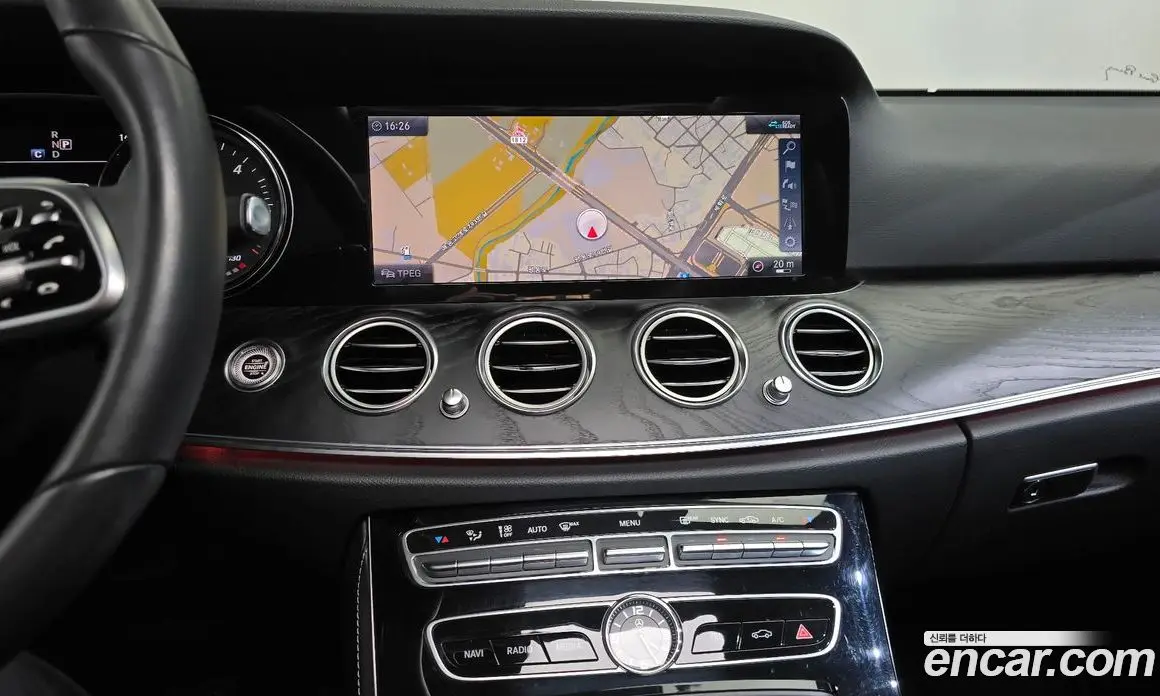 Mercedes-Benz E-Class 2020 1.9 автомат (гидро), фото 18 Mercedes-Benz E-Class 2020 1.9 автомат (гидро), фото 18