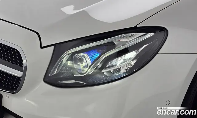 Mercedes-Benz E-Class 2020 1.9 автомат (гидро), миниатюра 8 Mercedes-Benz E-Class 2020 1.9 автомат (гидро), миниатюра 8