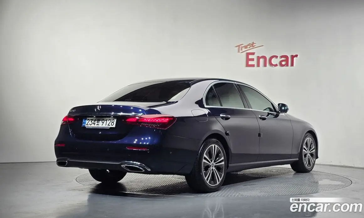 Mercedes-Benz E-Class 2021 2.0 автомат (гидро), фото 2 Mercedes-Benz E-Class 2021 2.0 автомат (гидро), фото 2