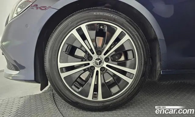 Mercedes-Benz E-Class 2021 2.0 автомат (гидро), миниатюра 5 Mercedes-Benz E-Class 2021 2.0 автомат (гидро), миниатюра 5