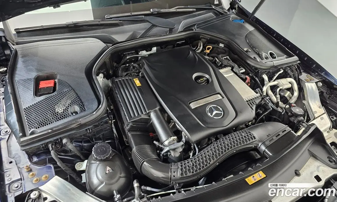 Mercedes-Benz E-Class 2021 2.0 автомат (гидро), фото 6 Mercedes-Benz E-Class 2021 2.0 автомат (гидро), фото 6
