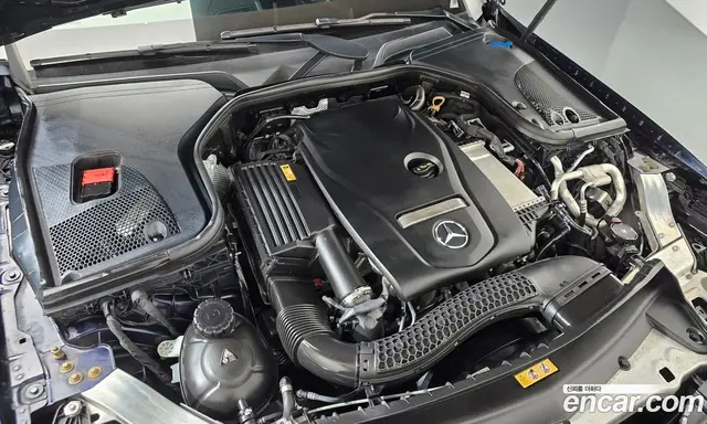 Mercedes-Benz E-Class 2021 2.0 автомат (гидро), миниатюра 6 Mercedes-Benz E-Class 2021 2.0 автомат (гидро), миниатюра 6