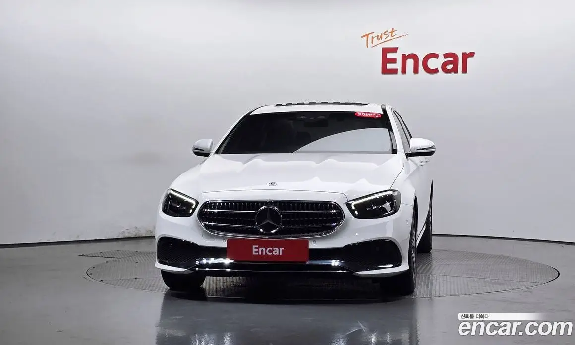 Mercedes-Benz E-Class 2021 2.0 автомат (гидро), фото 2 Mercedes-Benz E-Class 2021 2.0 автомат (гидро), фото 2